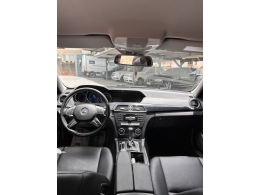 MERCEDES-BENZ - C 180 - 2014/2014 - Azul - R$ 79.900,00