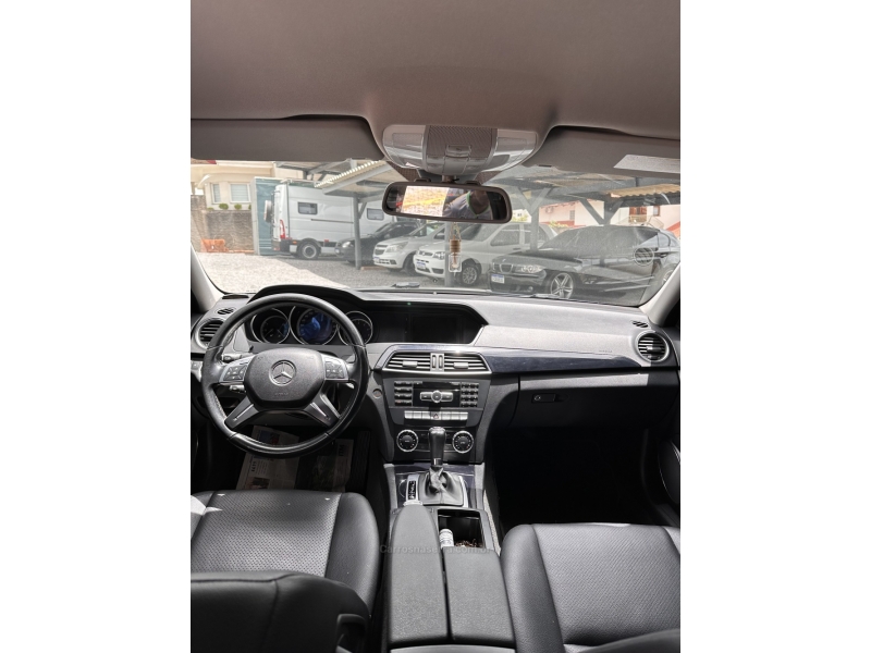 MERCEDES-BENZ - C 180 - 2014/2014 - Azul - R$ 79.900,00