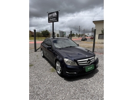 MERCEDES-BENZ - C 180 - 2014/2014 - Azul - R$ 79.900,00