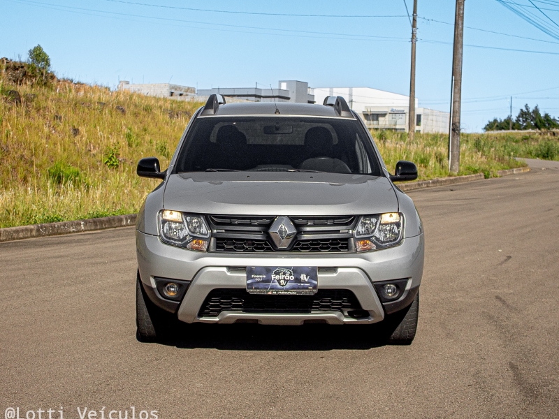 RENAULT - OROCH - 2015/2016 - Cinza - R$ 67.900,00