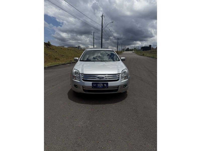 FORD - FUSION - 2008/2009 - Prata - R$ 33.900,00
