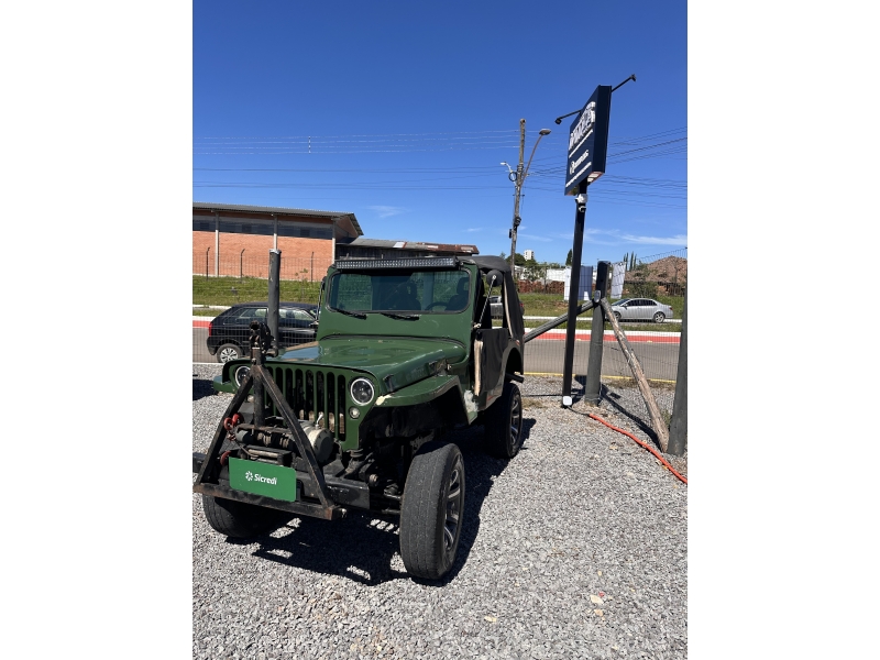 FORD - JEEP - 1966/1966 - Verde - R$ 70.000,00