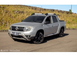 RENAULT - OROCH - 2015/2016 - Cinza - R$ 67.900,00