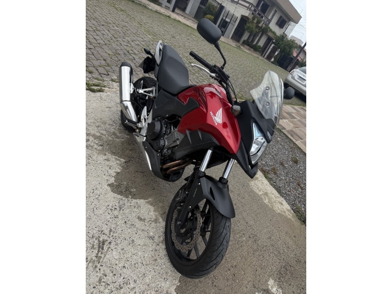 HONDA - CB 500 - 2014/2015 - Vermelha - R$ 33.900,00